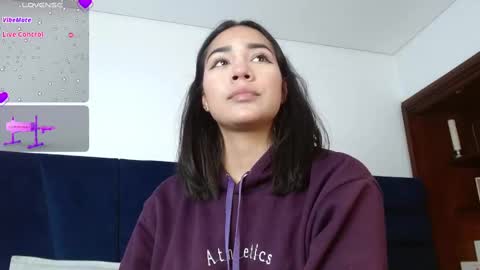 lLAURA online show from 02.18.25