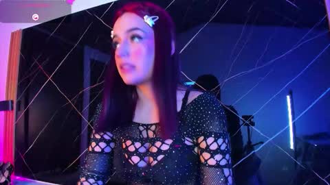 Laura online show from 02.15.26