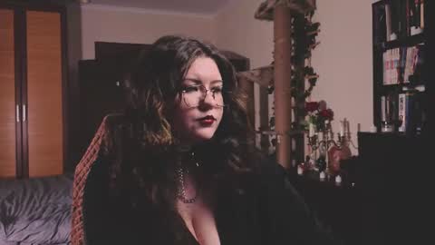 Miss Laura online show from 06.18.26