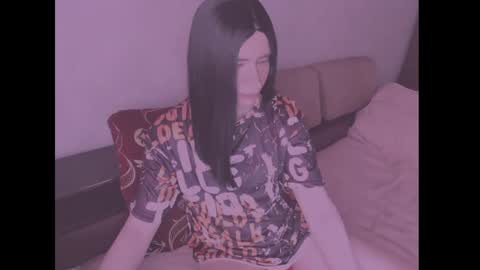 Snapshot of laura_night_byte chatting on 04.28.26 laura_night_byte online show from 04.28.26