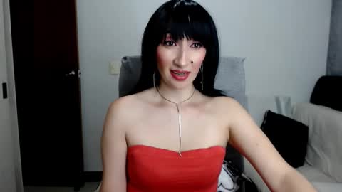 Laura online show from 03.08.26