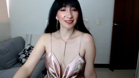 Laura online show from 06.20.26