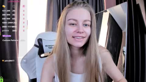 Laura online show from 10.19.25