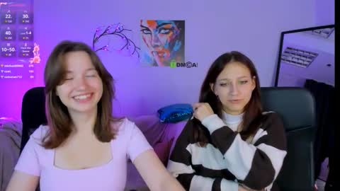 Snapshot of laura_queen_ chatting on 10.04.25 laura_queen_ online show from 10.04.25