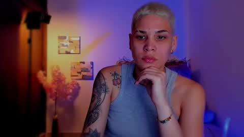 Snapshot of laura_r23 chatting on 03.03.26 Laura Rose online show from 03.03.26