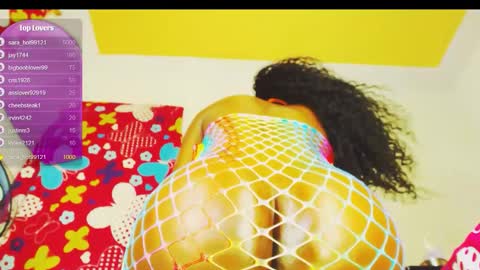 Snapshot of laura_sexo11 chatting on 09.11.25 laura_sexo11 online show from 09.11.25