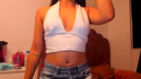 LAURA SOE online show from 10.11.25