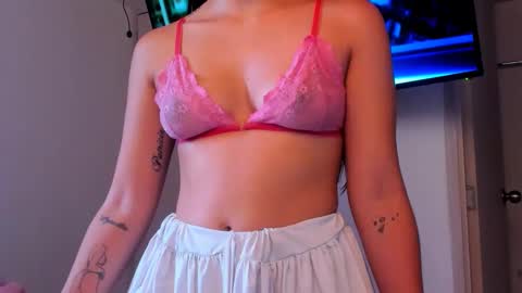 LAURA SOE online show from 10.18.25