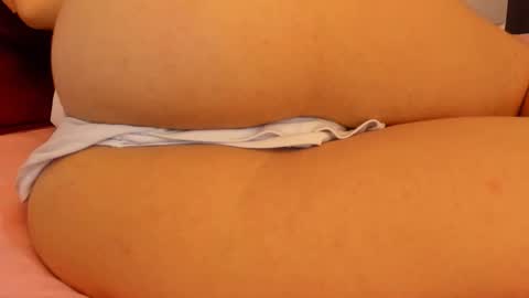 LAURA SOE online show from 12.22.25