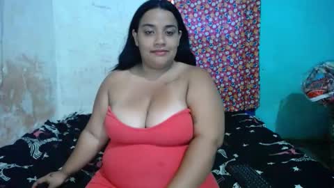 Snapshot of laura_sofia23 chatting on 02.26.26 laura_sofia23 online show from 02.26.26