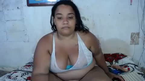 laura_sofia23 online show from 04.19.26