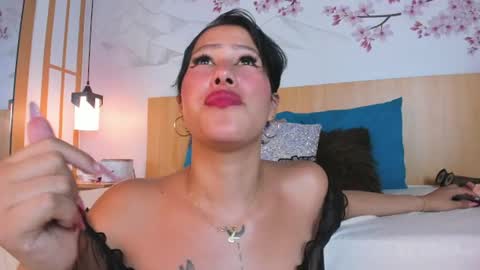 Laura online show from 07.11.26