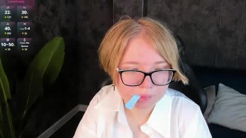 Laura online show from 03.19.26