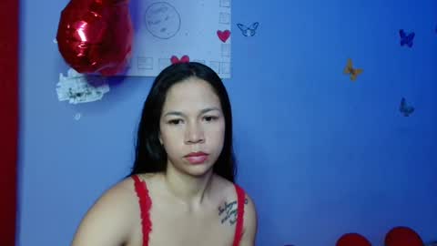 lauracb          online show from 02.17.25