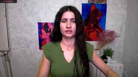 Laura online show from 10.03.25