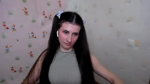 Laura online show from 03.11.26