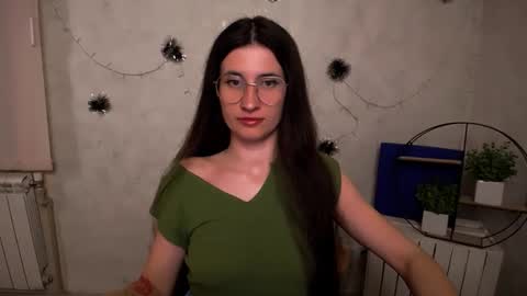 Laura online show from 04.26.26