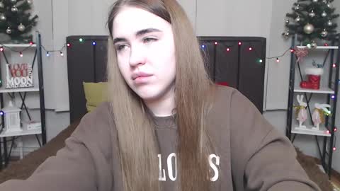 Snapshot of laurahlot chatting on 01.05.25 LauraHlot online show from 01.05.25