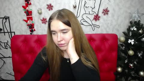 Snapshot of laurahlot chatting on 01.12.25 LauraHlot online show from 01.12.25