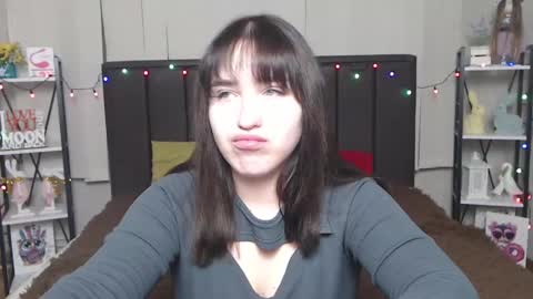 Snapshot of laurahlot chatting on 01.28.25 LauraHlot online show from 01.28.25