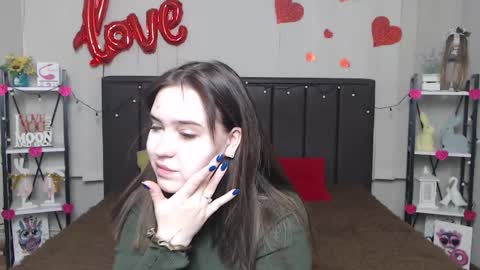 Snapshot of laurahlot chatting on 02.20.25 LauraHlot online show from 02.20.25