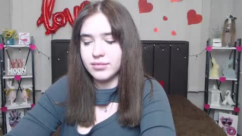 Snapshot of laurahlot chatting on 02.22.25 LauraHlot online show from 02.22.25