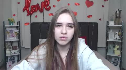 LauraHlot online show from 03.06.26