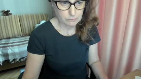 Lauraoven1 online show from 03.22.26