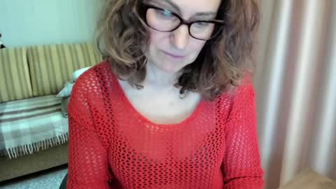 Lauraoven1 online show from 05.31.26