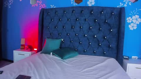 Laura online show from 04.20.26