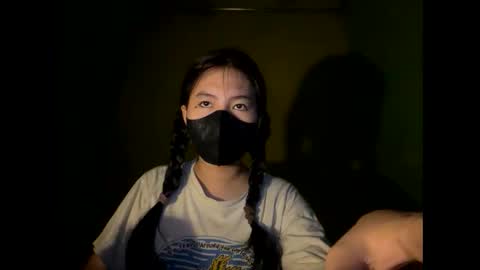 Snapshot of laurasz chatting on 06.04.26 Laura new asian online show from 06.04.26