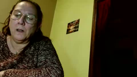 Snapshot of laureanne50 chatting on 02.20.25 laureanne online show from 02.20.25