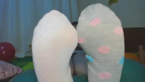 Snapshot of laureen777 chatting on 01.28.25 laureen777 online show from 01.28.25