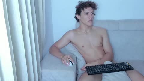 Laureent online show from 02.07.25