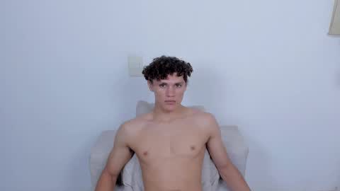 Laureent online show from 03.04.25