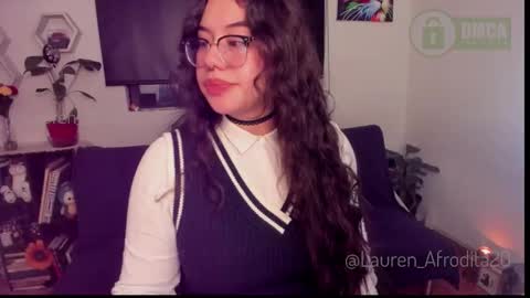 Snapshot of lauren_afrodita chatting on 12.19.25 Im Lauren independent model online show from 12.19.25