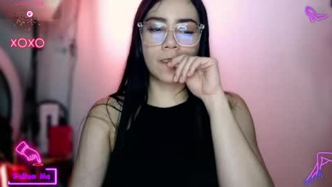 Snapshot of lauren_sweet7 chatting on 11.23.25 Lauren online show from 11.23.25