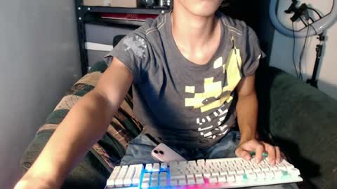 laurence_cuttieguyhere online show from 07.07.26