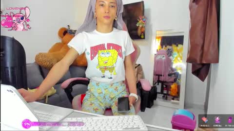 Snapshot of laurencesophiets chatting on 03.17.26 SF online show from 03.17.26