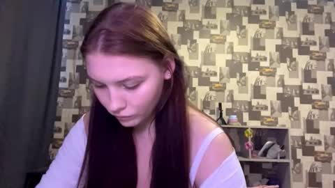 Snapshot of laurenjungling chatting on 09.13.25 Hannah online show from 09.13.25