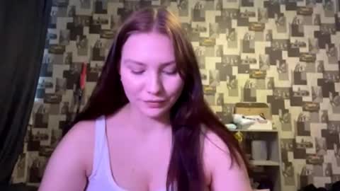 Snapshot of laurenjungling chatting on 09.16.25 Hannah online show from 09.16.25