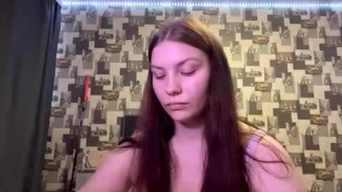 Snapshot of laurenjungling chatting on 09.18.25 Hannah online show from 09.18.25