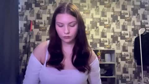 Snapshot of laurenjungling chatting on 09.23.25 Hannah online show from 09.23.25