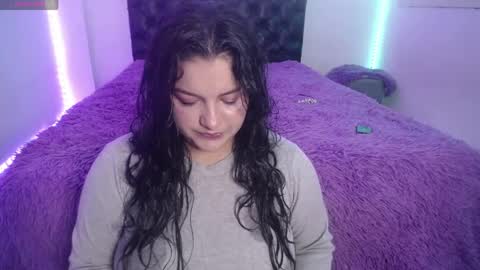 laurenkenner28_ online show from 04.23.26