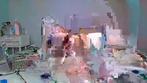 Lauren Lotus online show from 05.15.26