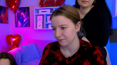 Laure online show from 02.14.26