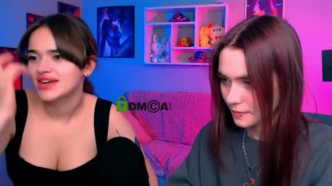 Laure online show from 04.24.26