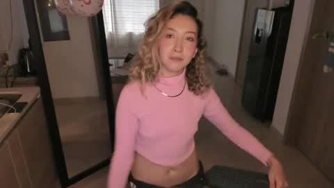 laurenn_111 online show from 05.12.26