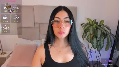 laurenn_smitth online show from 10.06.25