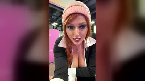 Lauren Phillips online show from 06.26.26